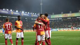 Galatasaray'ın Ligdeki Yenilmezlik Serisi 9 Ma&ccedil;a Ulaştı!