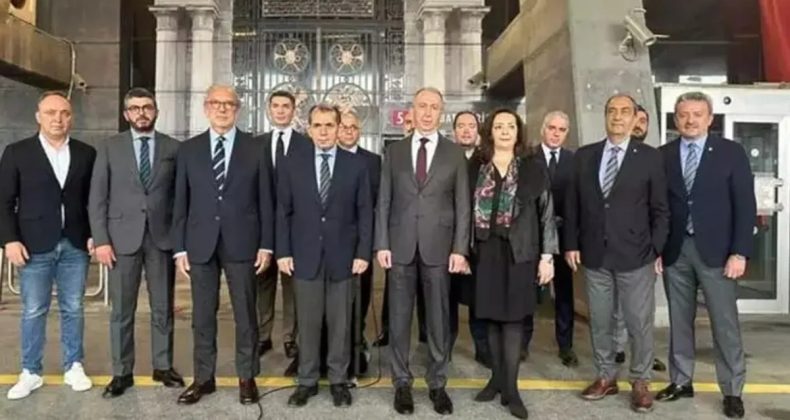 Galatasaray'da İstifa Duyurusu!