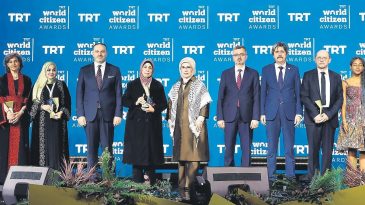 Gazze&rsquo;nin Toprakları &Ccedil;ocuk Mezarlığına D&ouml;n&uuml;şt&uuml;