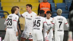 Gen&ccedil;lerbirliği, S&uuml;per Lig'de &Ccedil;aykur Rizespor ile karşı karşıya gelecek