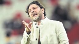 G&ouml;zle G&ouml;r&uuml;len M&uuml;thiş Y&uuml;kseliş