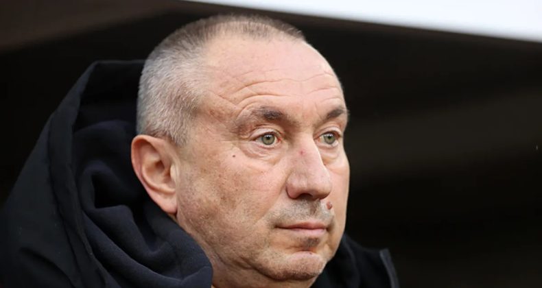 Göztepe Teknik Direktörü Stoilov’dan Taraftara Önemli Mesaj!