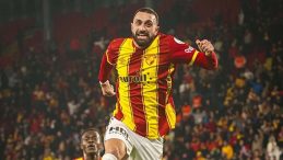 G&ouml;ztepe'de Beşiktaş Ma&ccedil;ı &Ouml;ncesi H&uuml;cum Telaşı!