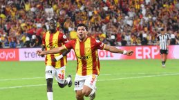 G&ouml;ztepe'de Ibrahim Sabra Kiralık Olarak G&ouml;nderildi!