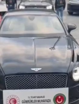 G&uuml;mr&uuml;kte Usuls&uuml;z Ge&ccedil;irilen 65 L&uuml;ks Ara&ccedil; Ele Ge&ccedil;irildi: 22 G&ouml;zaltı