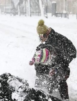 G&uuml;m&uuml;şhane'de Kar Nedeniyle Eğitim &Ouml;ğretime 1 G&uuml;n Ara Verildi