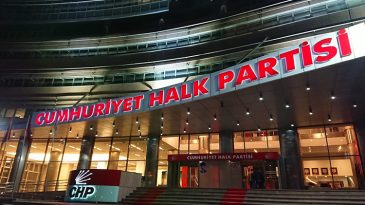 G&uuml;ncel Haber: CHP'nin Kurultay Davası 1 Nisan'a Alındı