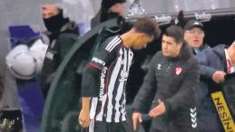 Hadsizlikten Şik&acirc;yet&ccedil;iyiz