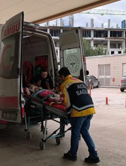 Hafif Ticari Ara&ccedil; &Ccedil;arptı: Zeynep Asya Beyin Kanaması Ge&ccedil;irdi!