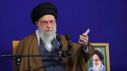 Hamaney&rsquo;den ABD&rsquo;nin tehditlerine yanıt: Eğer bir savaş başlatırlarsa&hellip;