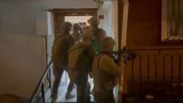 Hara&ccedil; Talep Eden ve İş Yerlerini Kurşunlayan 7 Kişi Yakalandı