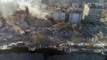 Hatay'da 6 Şubat Depremlerinin Ardından Radon Gazı &Ccedil;ıkışları G&ouml;zlemlendi: 'Deprem &Ouml;ncesi Tahmin İ&ccedil;in Kullanılabilir'