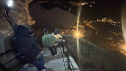 Hayat Kurtaran Dayanışma! Yabancı Turistler Yerli Turistin Yanında