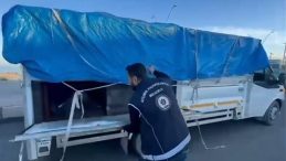 Hayvan Dışkısıyla Kamufle Edilen 19 Ka&ccedil;ak G&ouml;&ccedil;men Yakalandı