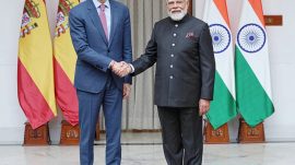 Hindistan Başbakanı Modi İspanyol Mevkidaşıyla Bir Araya Geldi