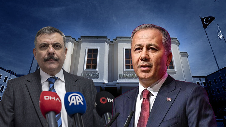 İ&ccedil;işleri Bakanlığı'nda devir teslim t&ouml;reni: Bakan &Ccedil;ift&ccedil;i, g&ouml;revi Yerlikaya'dan devralıyor