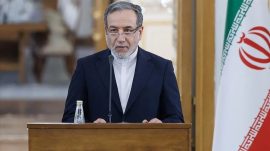 İran Dışişleri Bakanı Erak&ccedil;i: T&uuml;m B&ouml;lge Savaşa S&uuml;r&uuml;klenebilir