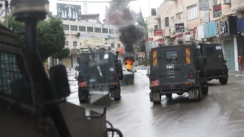 İsrail, Batı Şeria&rsquo;da Gece Baskını Ger&ccedil;ekleştirdi: 3 Filistinli G&ouml;zaltına Alındı