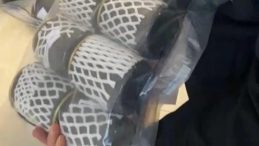 İstanbul Havalimanı&rsquo;nda b&uuml;y&uuml;k operasyon! Valizlerden paha bi&ccedil;ilmez "siyah elmas" &ccedil;ıktı