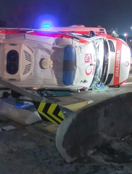 İstanbul'da 2 Farklı Kazada 6 Kişi Yaralandı