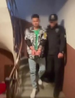 İstanbul'da &Ccedil;ocuk İstismarı Operasyonu: 47 Kişi G&ouml;zaltına Alındı