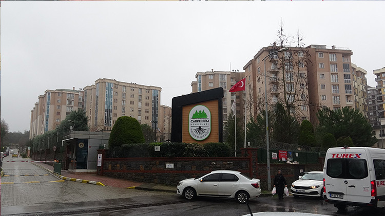 İstanbul'da Facia: Asans&ouml;r Kabinleri Arasında Sıkışan İş&ccedil;i Hayatını Kaybetti