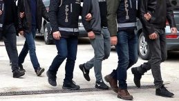 İstanbul'da Oturum Belgesi Dolandırıcılığı: 9 Kişi G&ouml;zaltında