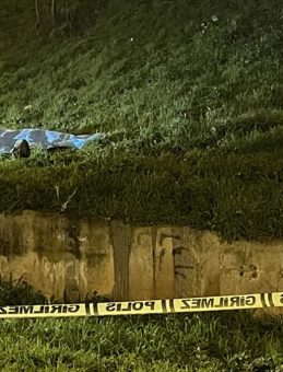 İstanbul'da Yol Kenarında Erkek Cesedi Tespit Edildi!