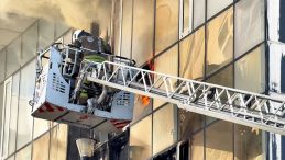 İstanbul'daki Gece Kul&uuml;b&uuml;nde Yangın &Ccedil;ıktı