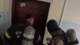 İtfaiye Ekiplerinin Alevlerle M&uuml;cadelesi Kask Kamerasında G&ouml;r&uuml;nt&uuml;lendi