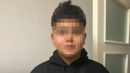 İzmir'de Bı&ccedil;aklı 'Sigara' Dehşeti: Saldırgan 14, Yaralanan 16 Yaşında!