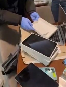 İzmir'de B&uuml;y&uuml;k Operasyon: 49 Kişi Yasa Dışı Bahis Sebebiyle Tutuklandı!