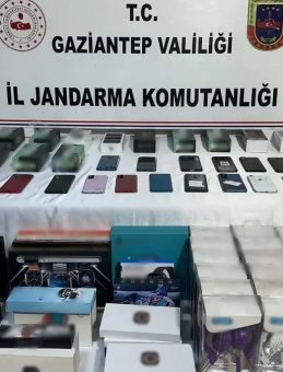Jandarma Ka&ccedil;ak&ccedil;ılara Ge&ccedil;it Vermedi: 165 Ş&uuml;pheli Yakalandı