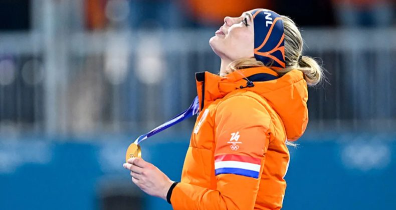 Jutta Leerdam'dan Kış Olimpiyatları'nda Altın Madalya!