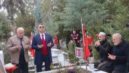 Kahraman Pilot Erdem Mut, Şehitliğinin 8. Yılında Anıldı