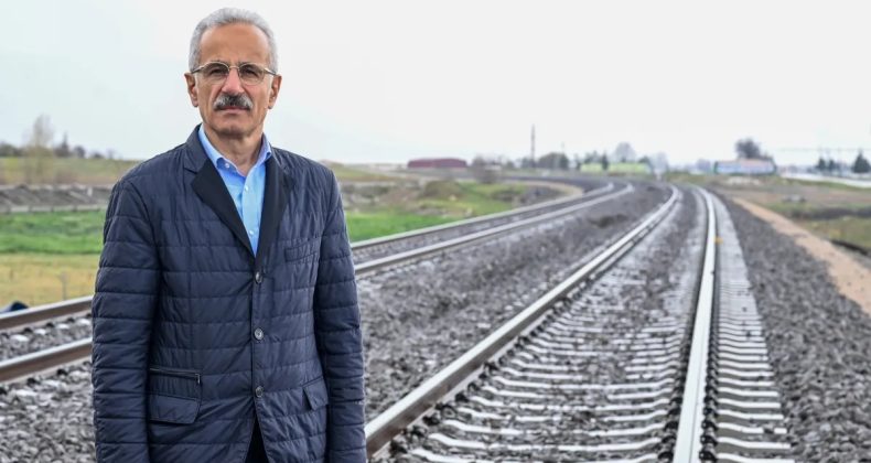 Kahramanmaraş'a Y&uuml;ksek Hızlı Tren M&uuml;jdesi