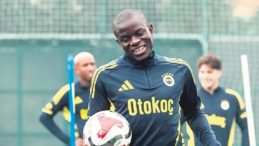 Kante Huzura &Ccedil;ıkıyor!