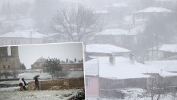 Kar Yağışı Başladı: Evler Beyaz &Ouml;rt&uuml;yle Kaplandı!