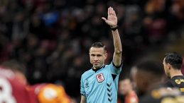 Karadeniz Derbisinin VAR Hakemi Adnan Deniz Kayatepe