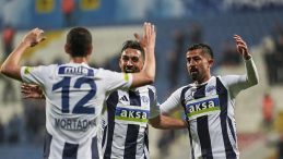 Kasımpaşa Ligde Galibiyete &Ouml;zlem Dindirdi! İrfan Can, Cenk ve Kerem İle Sıfır Sıfıra Y&uuml;zde Y&uuml;z