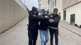 Kayseri'de Su&ccedil; &Ouml;rg&uuml;tlerine Eş Zamanlı Operasyon: 9 Ş&uuml;pheli G&ouml;zaltında!