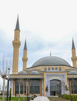 KKTC'de Tamamlanan Millet Camisi Ramazan İ&ccedil;in Hazır