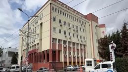 Kocaeli Adliyesi'nde Hırsızlık Olayında Yeni Gelişmeler! 2 Kilo Altın ve 6 Bin 400 Dolar &Ccedil;alındı