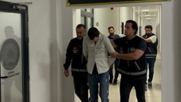 Kocaeli'de Pazar Yerinde Arkadaşını Bı&ccedil;aklayarak &Ouml;ld&uuml;ren Zanlının Cezası Belirlendi