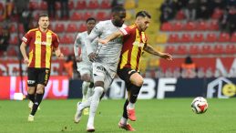 Kocaelispor, 3 Ma&ccedil;lık Hasrete Son Verdi! Kayserispor D&uuml;ş&uuml;şte