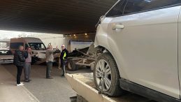 Konya'da Korkun&ccedil; Kaza: Servis Aracı ile Otomobil &Ccedil;arpıştı, 5 Yaralı