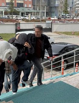 Konya'da Uyuşturucu Operasyonu: 3 Kişi Tutuklandı