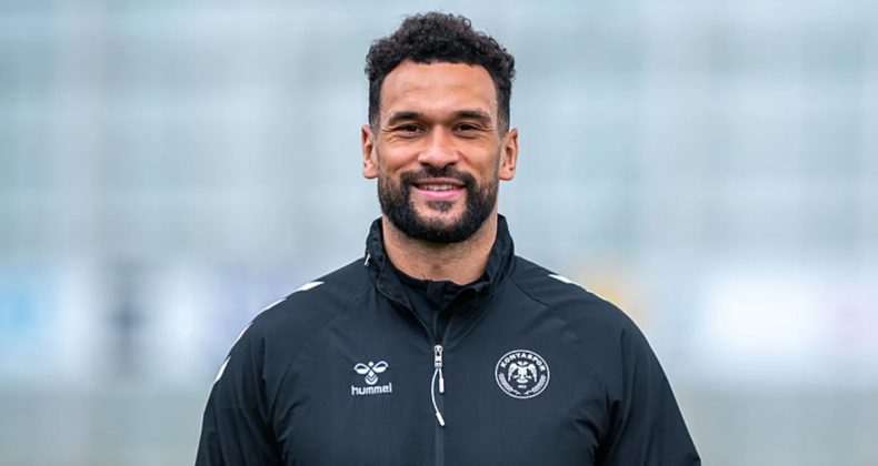 Konyaspor'da Steven Caulker, İlhan Palut'un Teknik Ekibine Katıldı