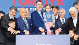 &lsquo;Ev Sahibi T&uuml;rkiye&rsquo; Kura &Ccedil;ekimi: D&uuml;nyada Eşine Rastlanmayan Bir &Ouml;rnek