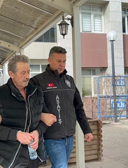 Mal Paylaşımı Tartışmasında Ağabeyini &Ouml;ld&uuml;ren Kardeş Tutuklandı